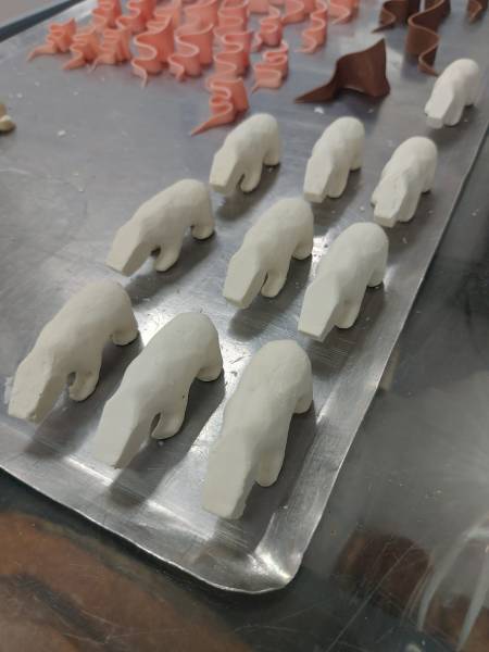 L'Iceberg : une Bûche Signature Engagée par Marti Folio et la Maison Divernet